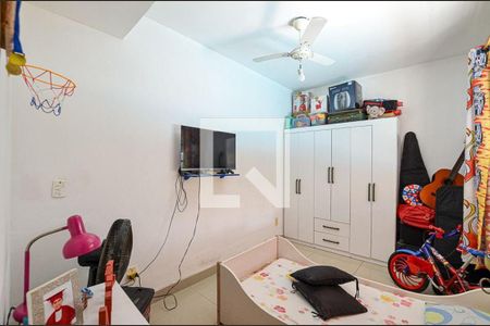 Casa à venda com 4 quartos, 228m² em Maravista, Niterói