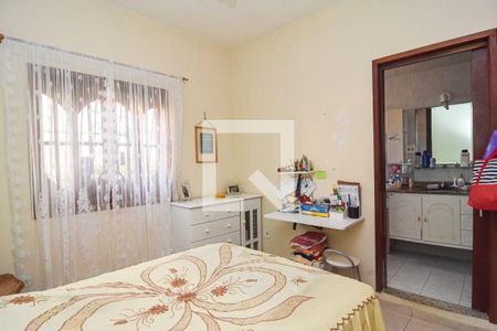 Casa à venda com 5 quartos, 258m² em Santa Rosa, Niterói