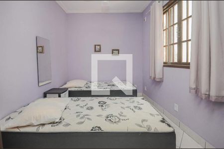 Casa à venda com 8 quartos, 308m² em Curicica, Rio de Janeiro