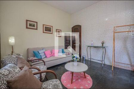 Casa à venda com 8 quartos, 308m² em Curicica, Rio de Janeiro