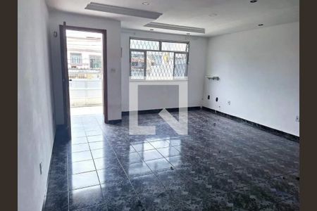 Casa à venda com 3 quartos, 120m² em Brás de Pina, Rio de Janeiro