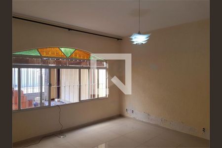 Casa à venda com 3 quartos, 144m² em Jardim Sabara, São Paulo