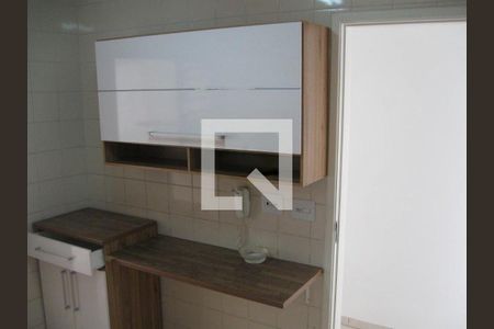 Apartamento à venda com 2 quartos, 52m² em Jardim Cláudia, São Paulo