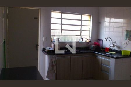 Casa à venda com 2 quartos, 70m² em Vila Moraes, São Paulo