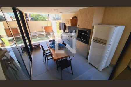 Casa à venda com 4 quartos, 385m² em Vargem Pequena, Rio de Janeiro