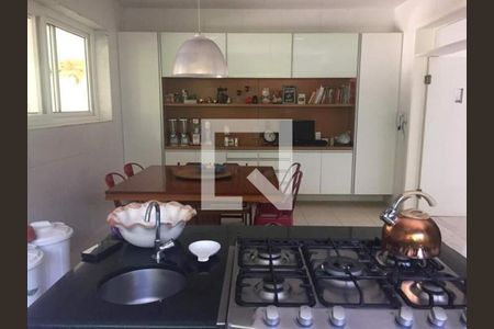 Casa à venda com 3 quartos, 850m² em Itanhangá, Rio de Janeiro