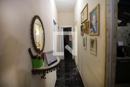 Corredor de apartamento à venda com 2 quartos, 330m² em Vila Kosmos, Rio de Janeiro