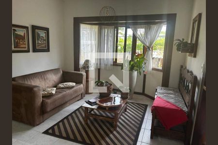 Casa à venda com 4 quartos, 166m² em Recreio dos Bandeirantes, Rio de Janeiro