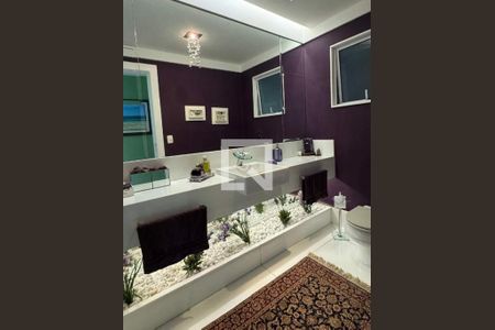 Casa à venda com 5 quartos, 993m² em Barra da Tijuca, Rio de Janeiro