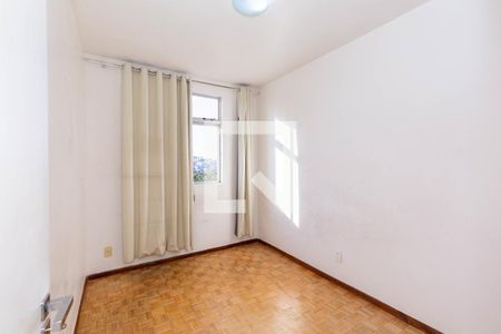 Quarto de apartamento à venda com 2 quartos, 69m² em Buritis, Belo Horizonte