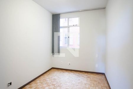 Quarto de apartamento à venda com 2 quartos, 69m² em Buritis, Belo Horizonte