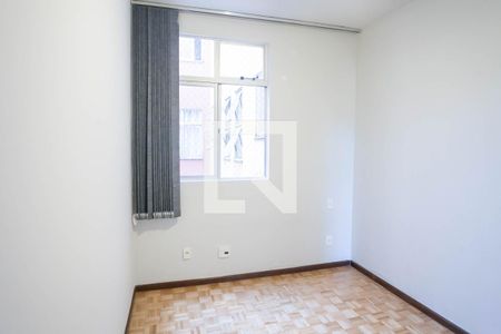 Quarto de apartamento à venda com 2 quartos, 69m² em Buritis, Belo Horizonte