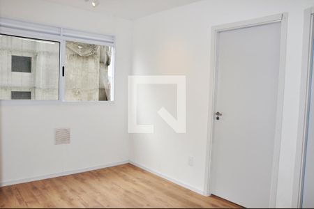 Sala de apartamento para alugar com 2 quartos, 33m² em Jardim Pereira Leite, São Paulo