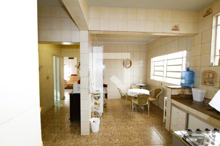 Cozinha de casa para alugar com 3 quartos, 120m² em Padre Eustáquio, Belo Horizonte