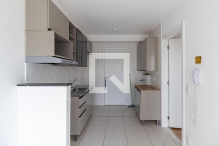 Sala e Cozinha de apartamento à venda com 1 quarto, 28m² em Vila Ré, São Paulo