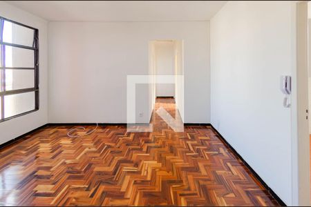 Sala de apartamento à venda com 3 quartos, 69m² em Padre Eustáquio, Belo Horizonte