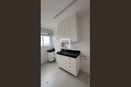 Sala/cozinha de apartamento à venda com 2 quartos, 44m² em Engordadouro, Jundiaí