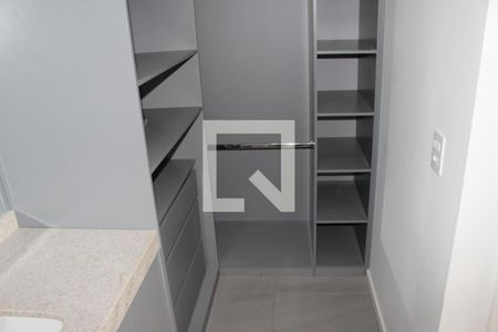 Suíte Closet de apartamento à venda com 1 quarto, 55m² em Consolação, São Paulo