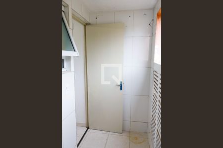 Lavanderia de apartamento à venda com 2 quartos, 52m² em Piratininga, Osasco