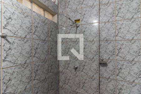 Banheiro de apartamento para alugar com 1 quarto, 40m² em Santa Hifigenia, São Paulo