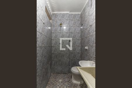 Banheiro de apartamento para alugar com 1 quarto, 40m² em Santa Hifigenia, São Paulo