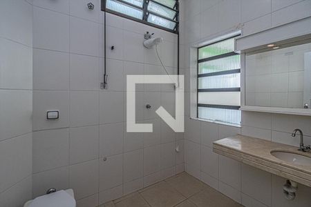 Banheiro de casa para alugar com 3 quartos, 135m² em Jardim da Saúde, São Paulo