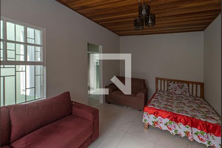Edícula de casa para alugar com 3 quartos, 135m² em Jardim da Saúde, São Paulo