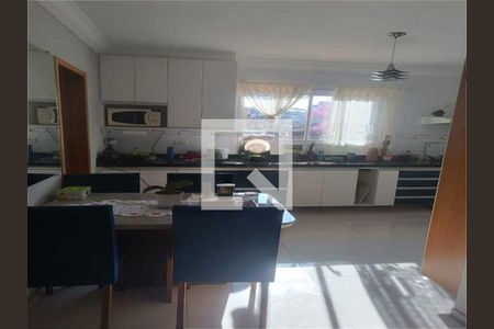 Apartamento à venda com 2 quartos, 58m² em Vila Curuçá, Santo André