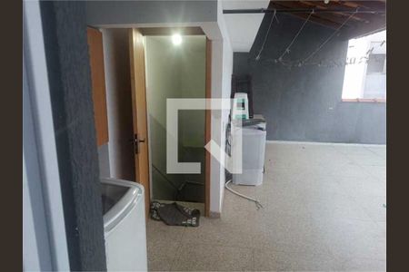 Apartamento à venda com 2 quartos, 58m² em Vila Curuçá, Santo André