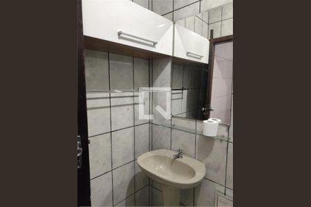 Casa à venda com 2 quartos, 132m² em Jardim Angela (Zona Leste), São Paulo