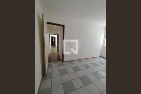 Casa à venda com 2 quartos, 132m² em Jardim Angela (Zona Leste), São Paulo
