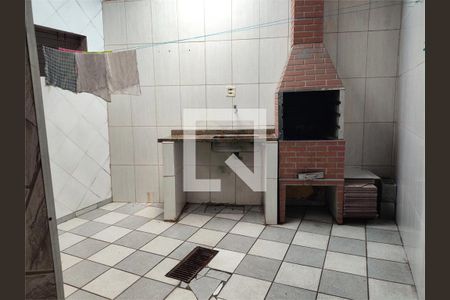 Casa à venda com 2 quartos, 132m² em Jardim Angela (Zona Leste), São Paulo
