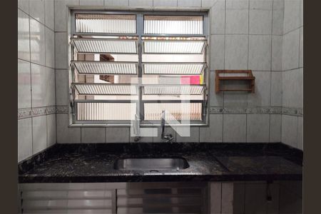 Casa à venda com 2 quartos, 132m² em Jardim Angela (Zona Leste), São Paulo
