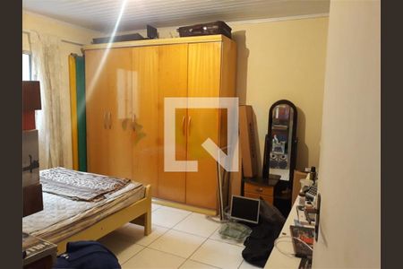 Casa à venda com 3 quartos, 260m² em Utinga, Santo André
