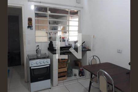Casa à venda com 3 quartos, 260m² em Utinga, Santo André
