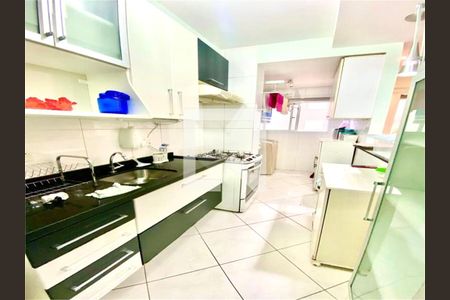 Apartamento à venda com 2 quartos, 55m² em Campestre, Santo André