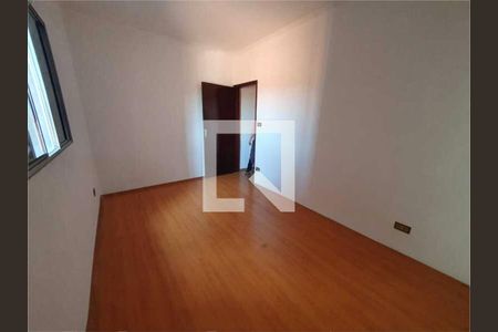 Casa à venda com 2 quartos, 140m² em Vila Lucinda, Santo André