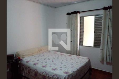 Casa à venda com 3 quartos, 184m² em Vila Tolstoi, São Paulo