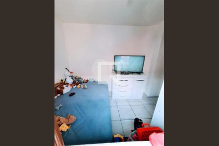Casa à venda com 3 quartos, 193m² em Jardim Stella, Santo André