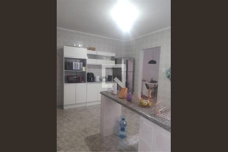 Casa à venda com 7 quartos, 157m² em Vila Claudio, Santo André