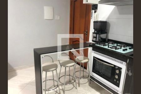 Apartamento à venda com 2 quartos, 53m² em Vila Lucinda, Santo André