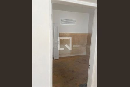 Casa à venda com 2 quartos, 228m² em Jardim do Mar, São Bernardo do Campo