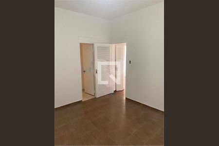 Casa à venda com 2 quartos, 228m² em Jardim do Mar, São Bernardo do Campo
