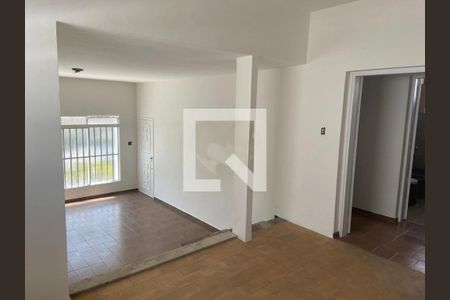 Casa à venda com 2 quartos, 228m² em Jardim do Mar, São Bernardo do Campo
