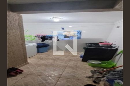 Casa à venda com 4 quartos, 180m² em Vila Junqueira, Santo André