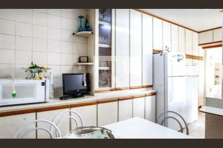 Casa à venda com 3 quartos, 150m² em Parque das Nações, Santo André