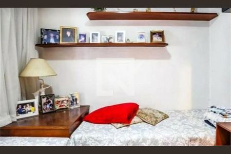 Casa à venda com 3 quartos, 150m² em Parque das Nações, Santo André