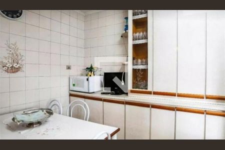 Casa à venda com 3 quartos, 150m² em Parque das Nações, Santo André