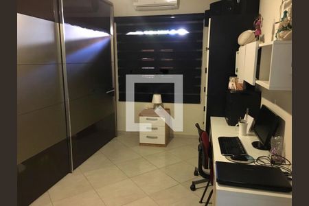 Casa de Condomínio à venda com 3 quartos, 261m² em Santa Maria, São Caetano do Sul