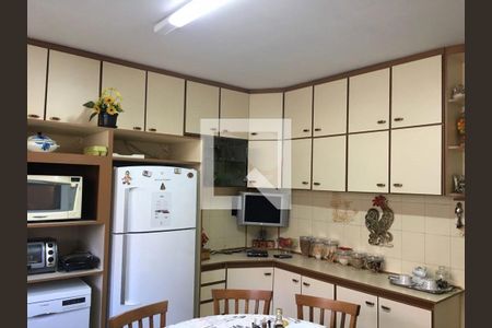 Casa de Condomínio à venda com 3 quartos, 261m² em Santa Maria, São Caetano do Sul